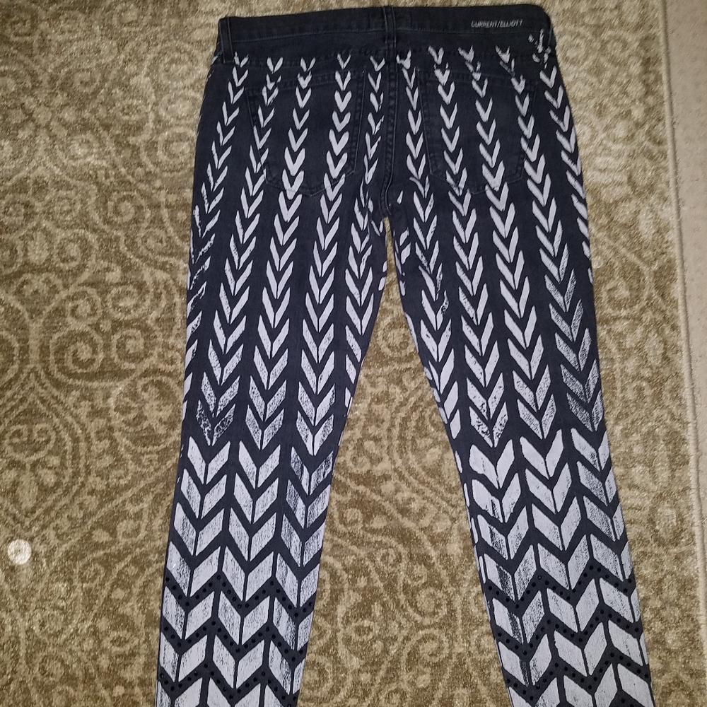 Current/Elliott Chevron Skinny Rhinestone Jean - Picture 5 of 9